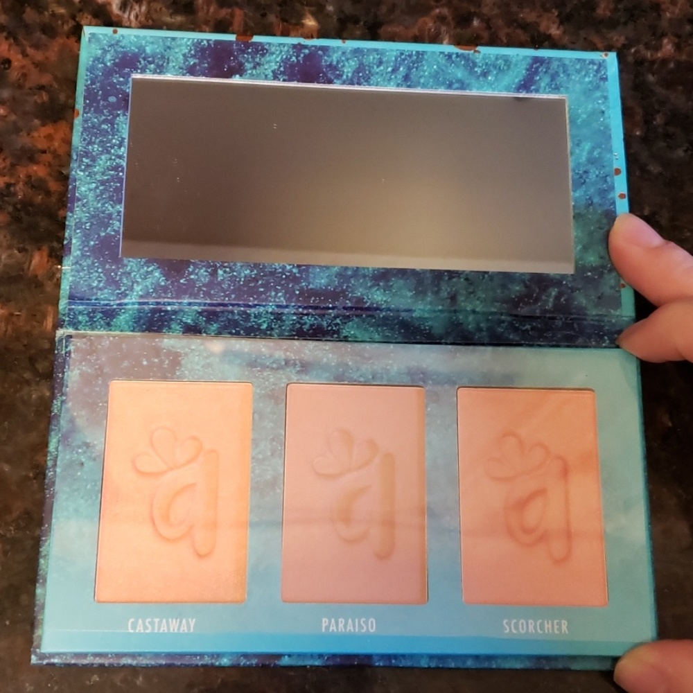 Alamar blush trio